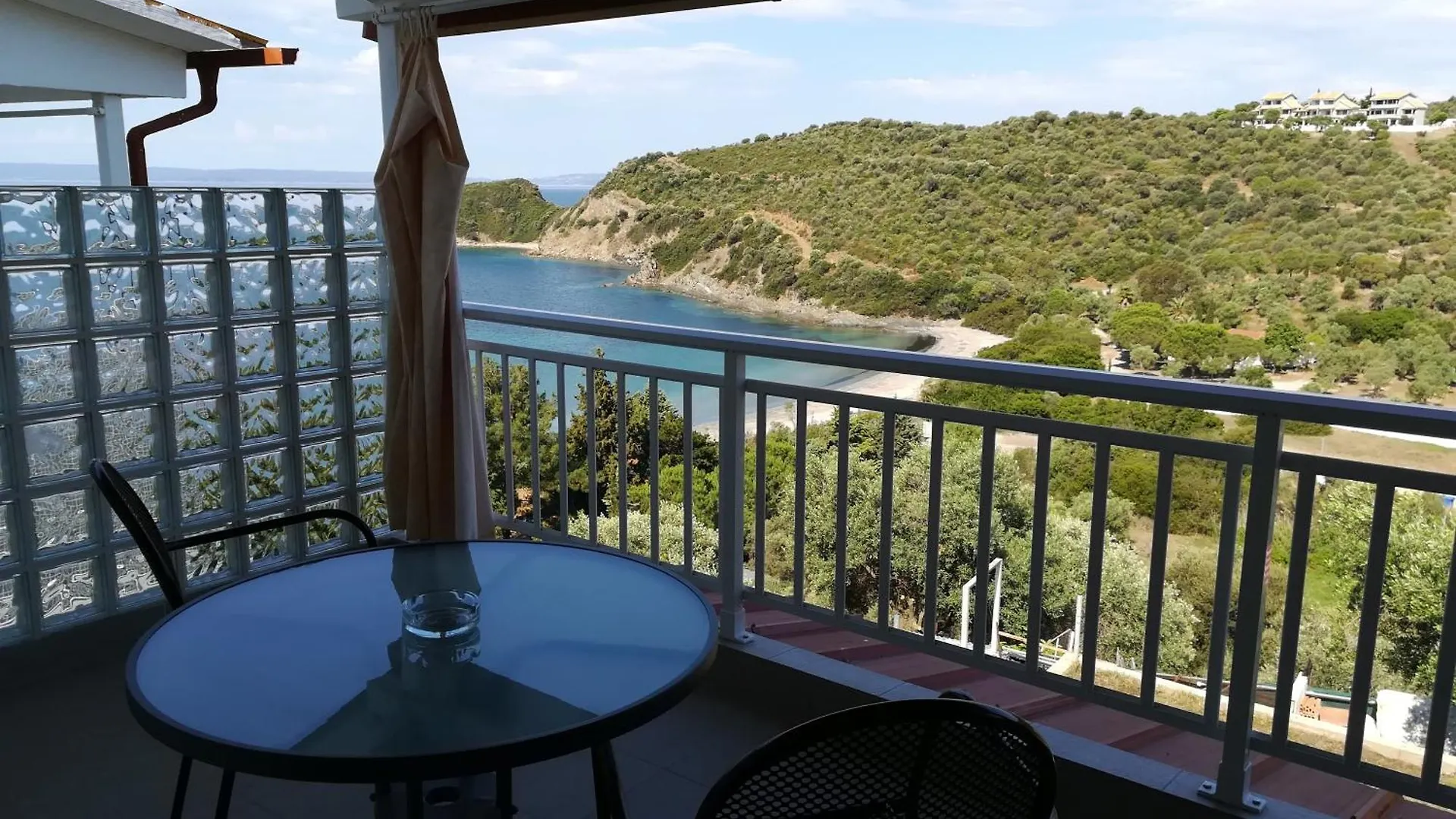 Aparthotel Demi Studios Ammouliani