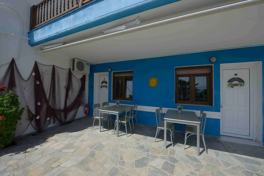 Demi Studios Ammouliani Aparthotel